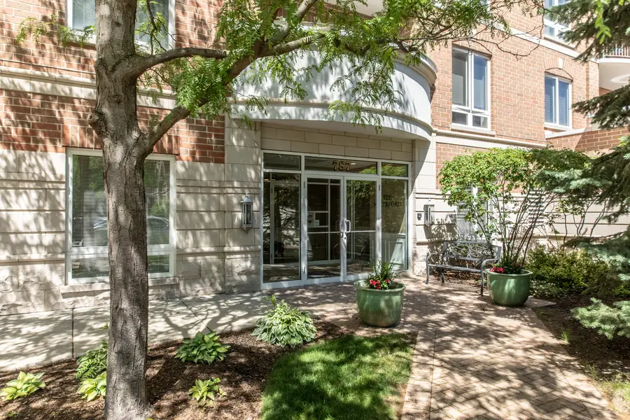 787 Graceland Avenue #604B, Des Plaines, IL 60016 - #2