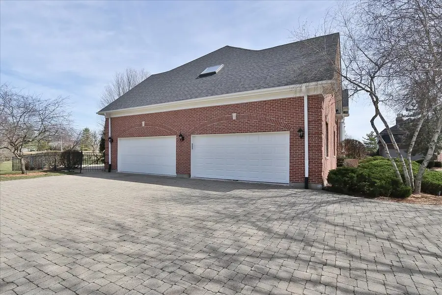 5N523 E Lakeview Circle, Saint Charles, IL 60175 - #3