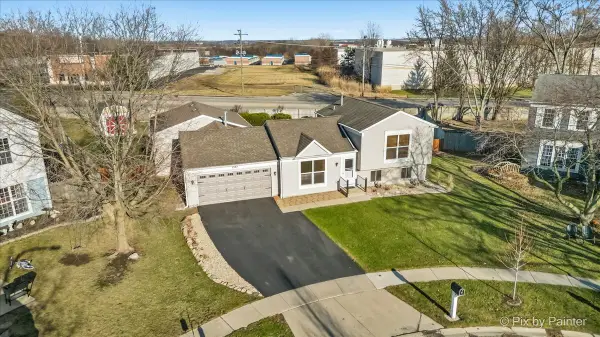 1502 Sawgrass Court, Elgin, IL 60123