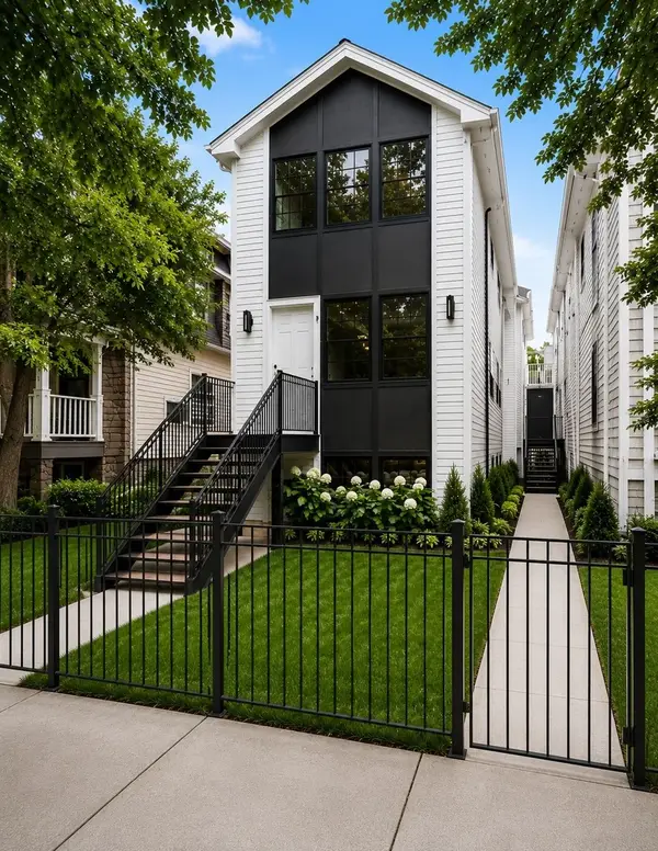 1938 N Sawyer Avenue #1, Chicago, IL 60647