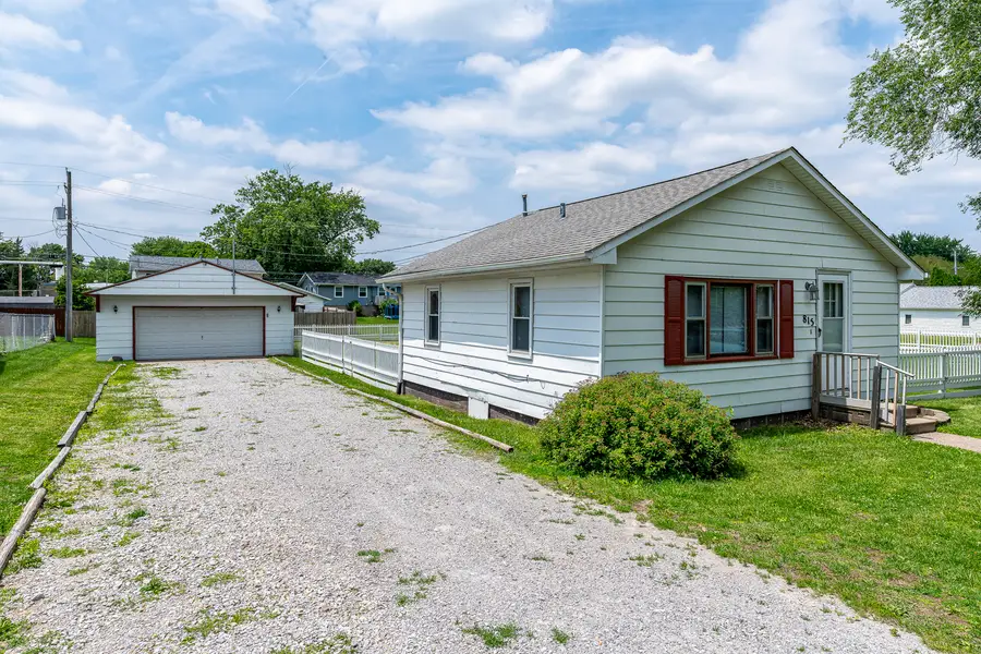 815 7th Street, Colona, IL 61241 - #2