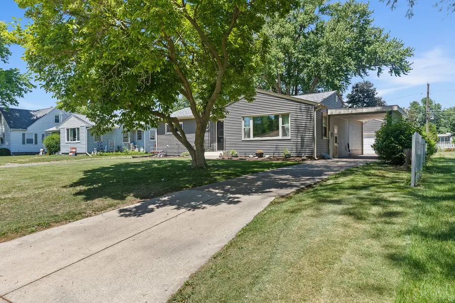 3857 27th Avenue, Rock Island, IL 61201 - #3