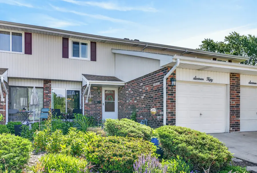 1650 Castbourne Court, Wheaton, IL 60189 - #2
