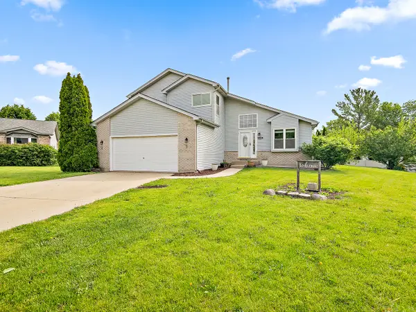 5301 Whisper Meadow Court, Plainfield, IL 60586