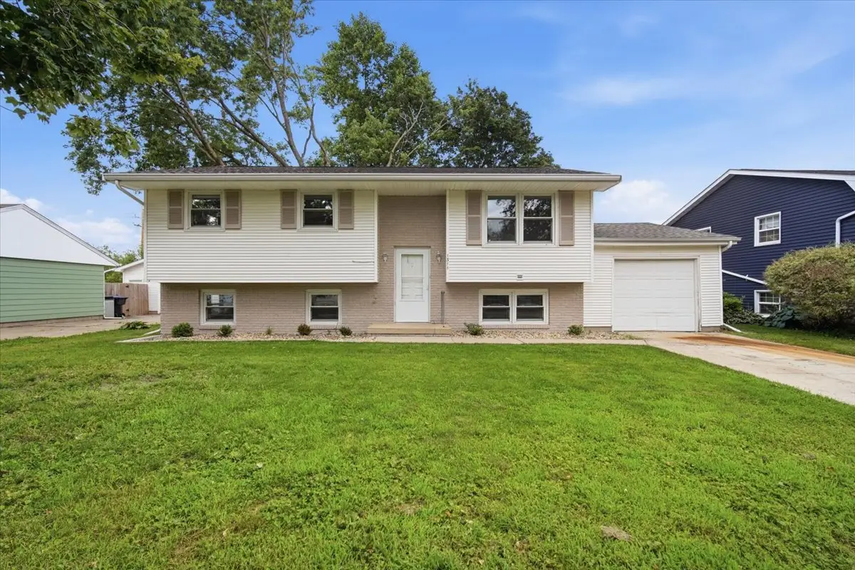 1311 Townley Drive, Bloomington, IL 61704 - #1