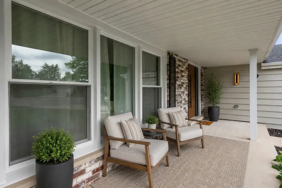 1134 Jamestown Court, Schaumburg, IL 60193 - #3