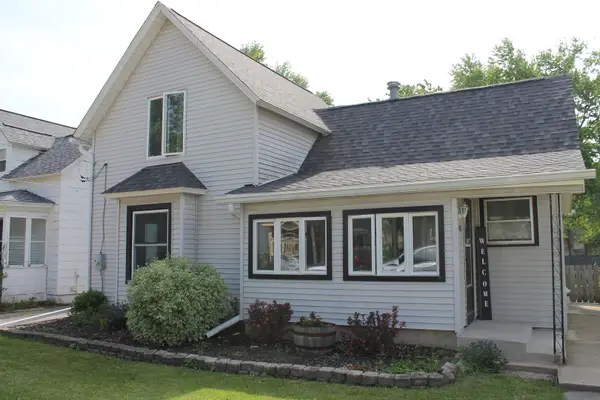 308 S 4th Street, Kirkland, IL 60146