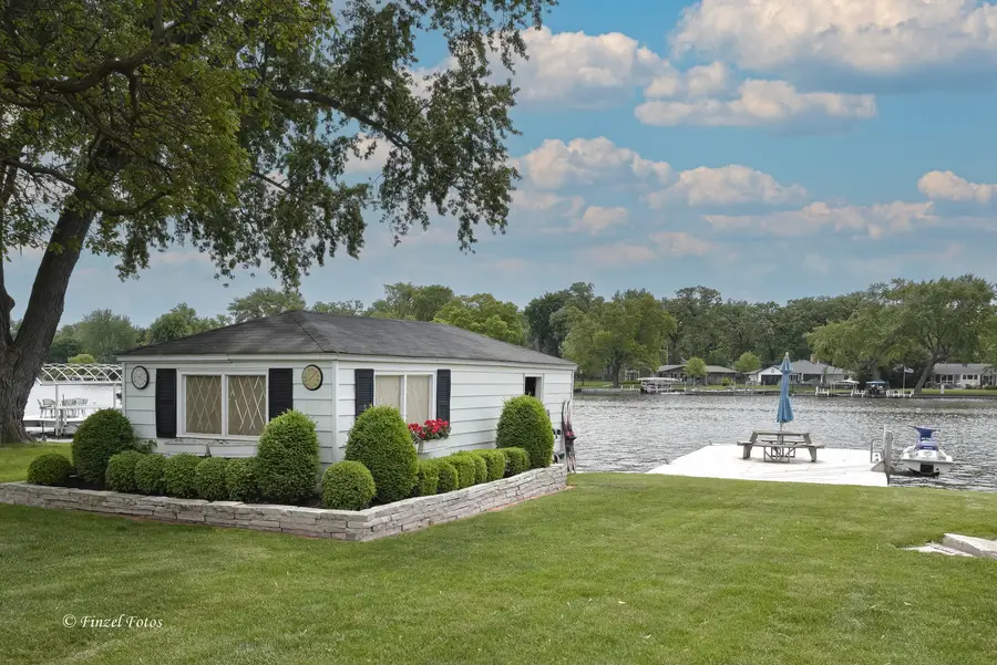 921 N River Road, McHenry, IL 60051 - #3