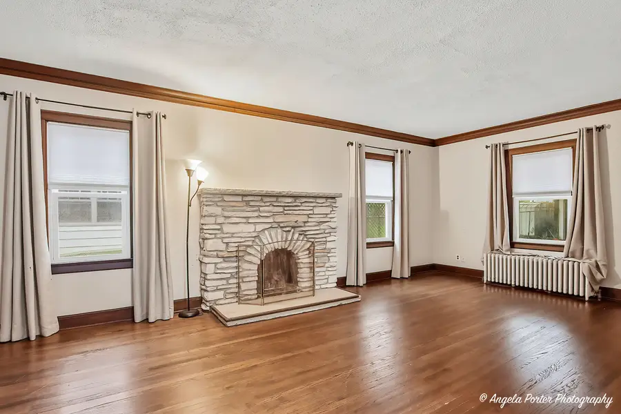 462 Glendenning Place, Waukegan, IL 60085 - #3