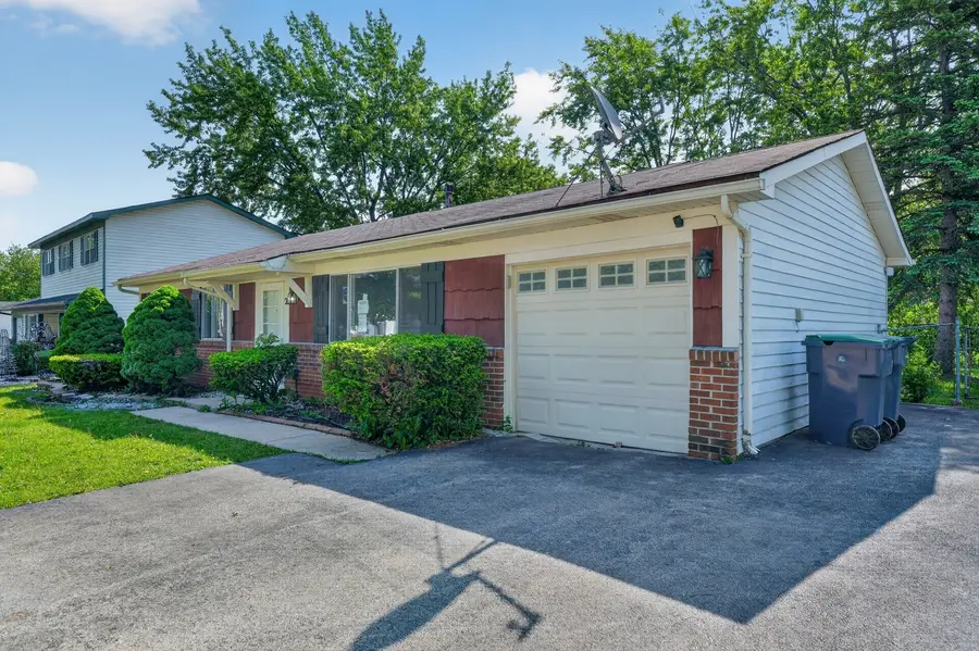 21 Willow Road, Matteson, IL 60443 - #2