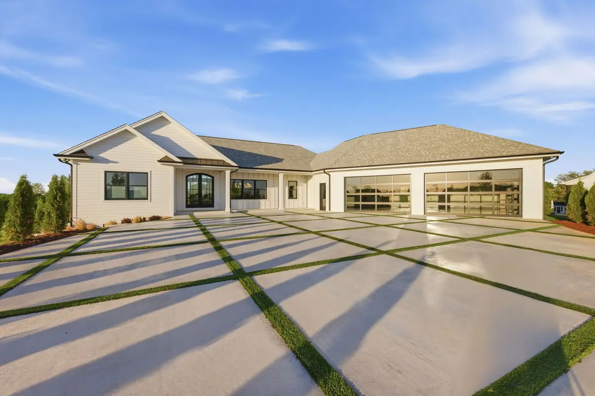 16137 S Stonewall Drive, Newark, IL 60541 - #1