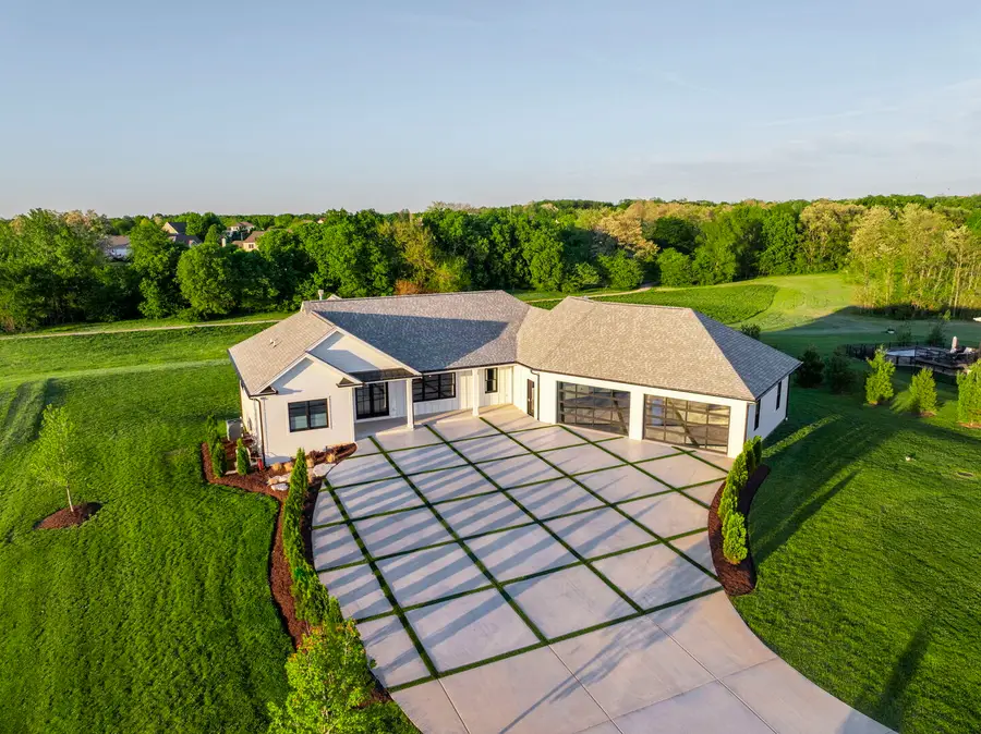 16137 S Stonewall Drive, Newark, IL 60541 - #3
