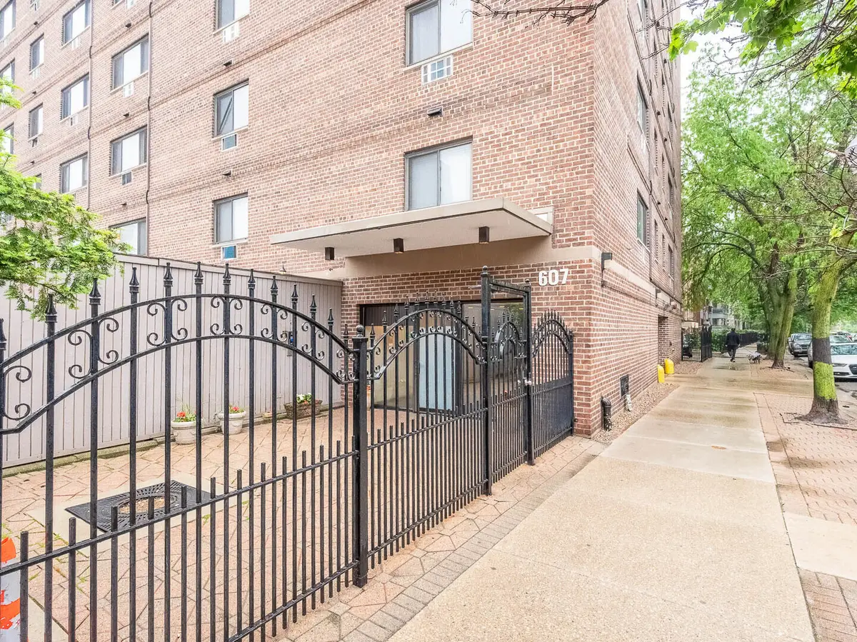 607 W Wrightwood Avenue #315, Chicago, IL 60614 - #1