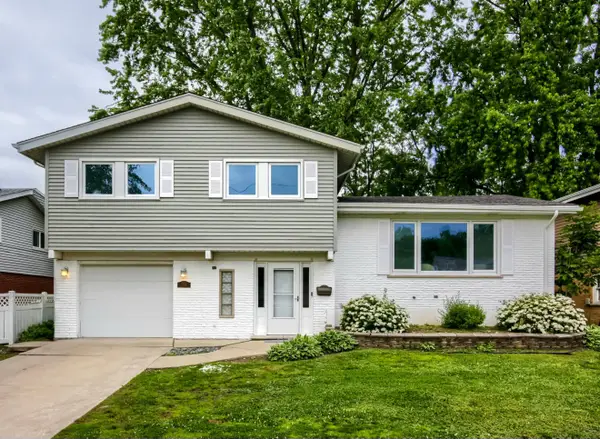 10112 S Kostner Avenue, Oak Lawn, IL 60453