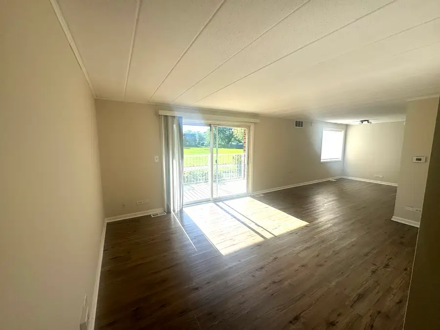 1112 Westover Lane #1B, Schaumburg, IL 60193 - #3