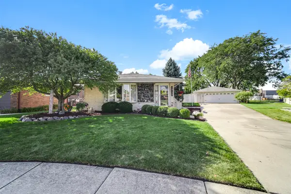 12132 S James Drive, Alsip, IL 60803