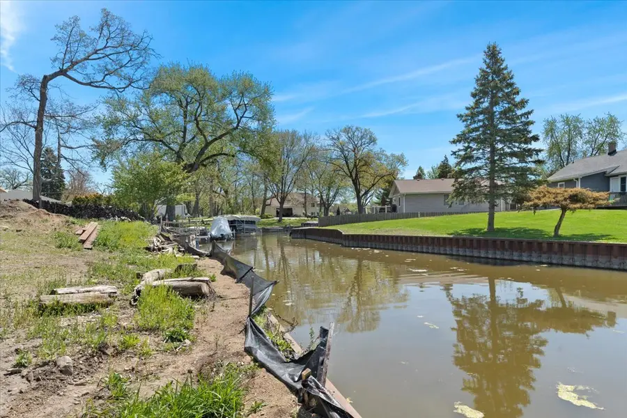 39457 N Forest Avenue, Antioch, IL 60002 - #2