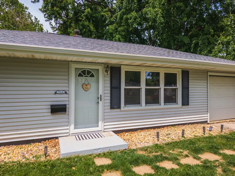 906 Fairchild Avenue, Normal, IL 61761 - #3