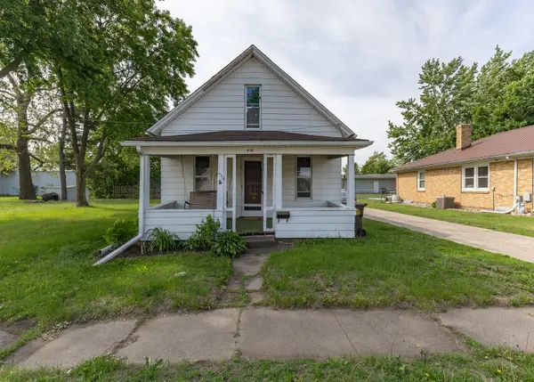 918 16th Avenue, Fulton, IL 61252