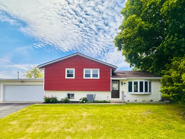 26W447 Harrison Avenue, Winfield, IL 60190