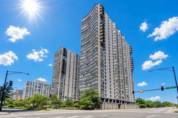 5701 N Sheridan Road #6D, Chicago, IL 60660