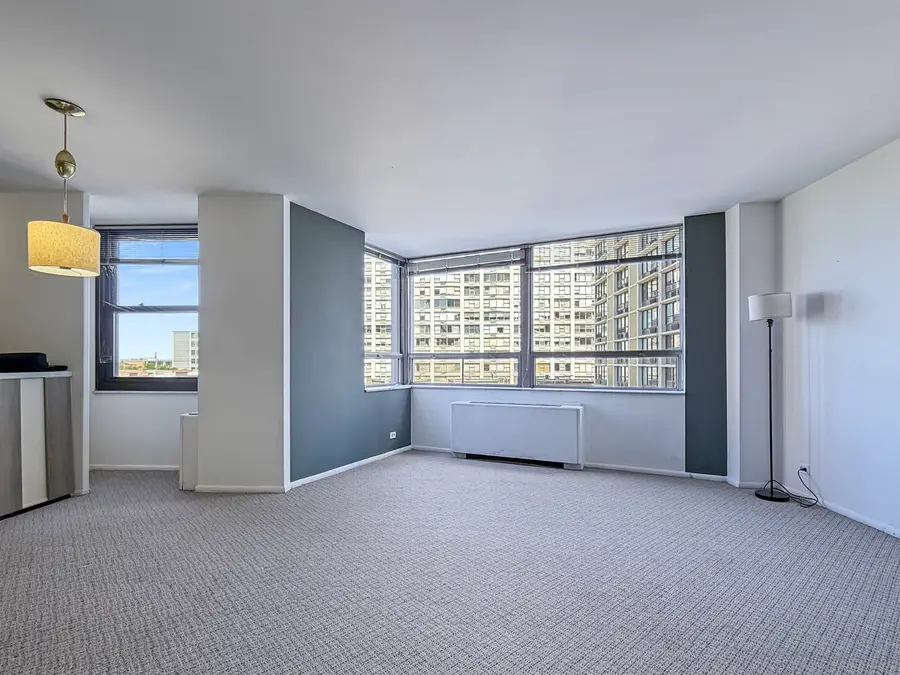 5701 N Sheridan Road #6D, Chicago, IL 60660 - #2
