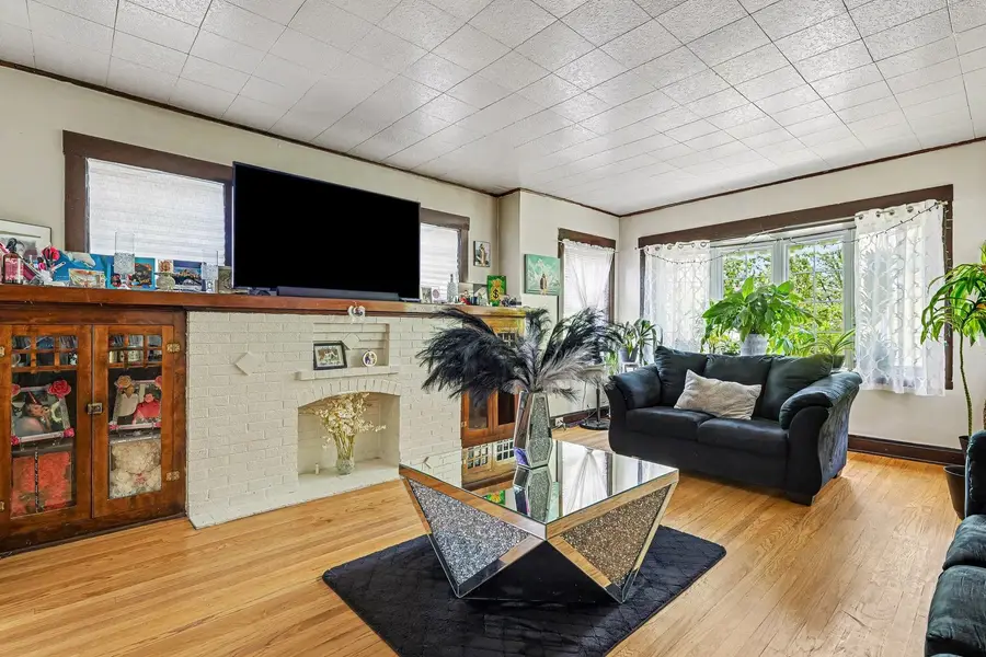 5005 W Altgeld Street, Chicago, IL 60639 - #3