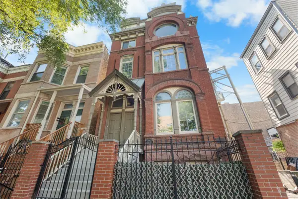 1542 N Wood Street #2R, Chicago, IL 60622