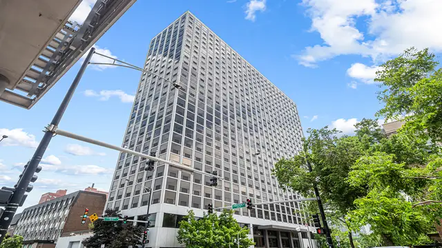 4343 N Clarendon Avenue #1918, Chicago, IL 60613 - #1