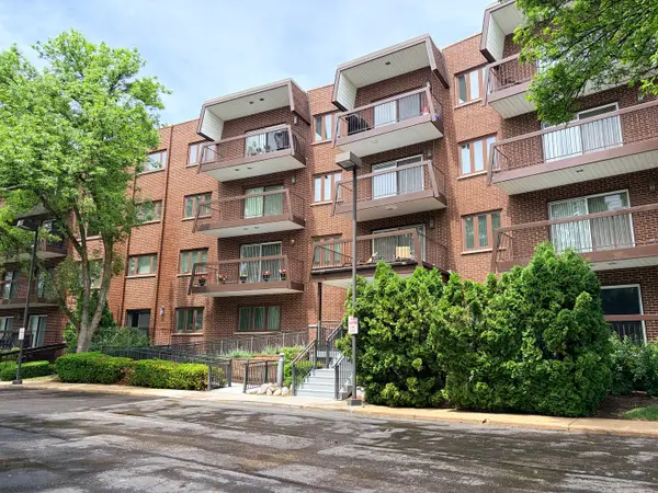 300 E Dundee Road #102A, Buffalo Grove, IL 60089