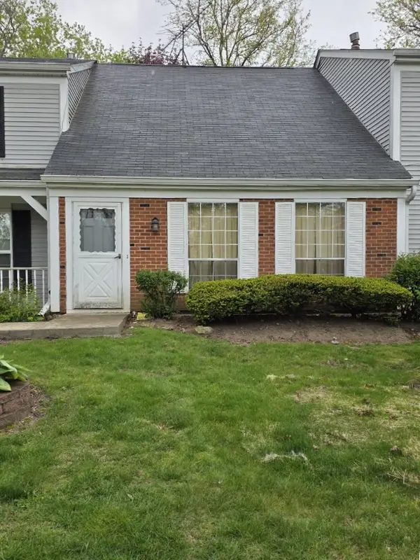 94 Hickory Lane, Cary, IL 60013