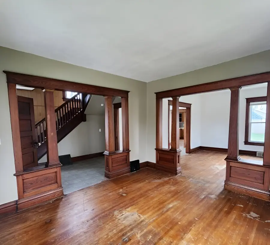 404 W 1st Street, Galesburg, IL 61401 - #3