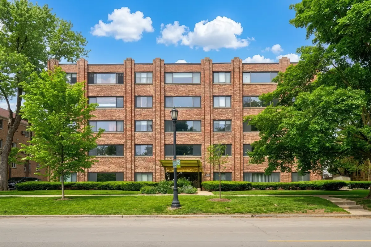 2300 Sherman Avenue #2B, Evanston, IL 60201 - #1
