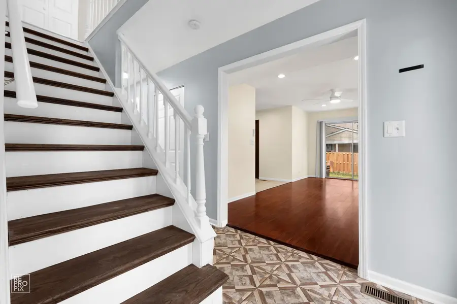 1914 Flintshire Drive #1914, Schaumburg, IL 60194 - #3