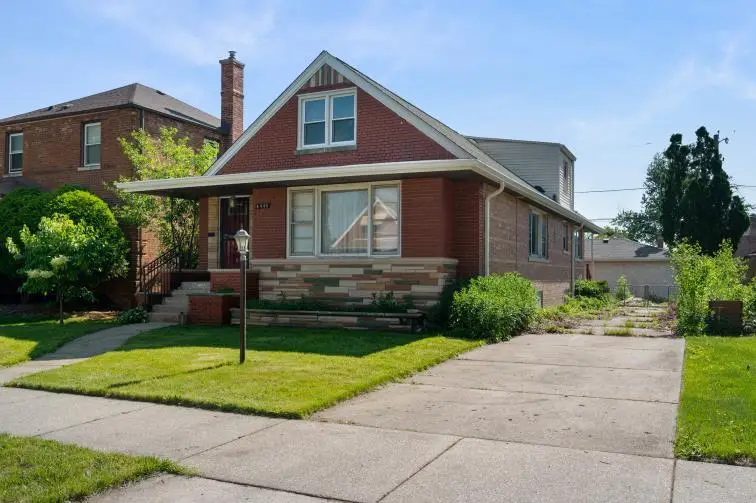 8445 S Wolcott Avenue, Chicago, IL 60620 - #3