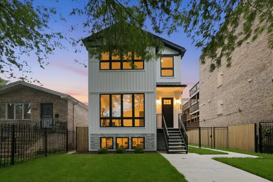 Address Withheld By Seller, Chicago, IL 60618 - #2