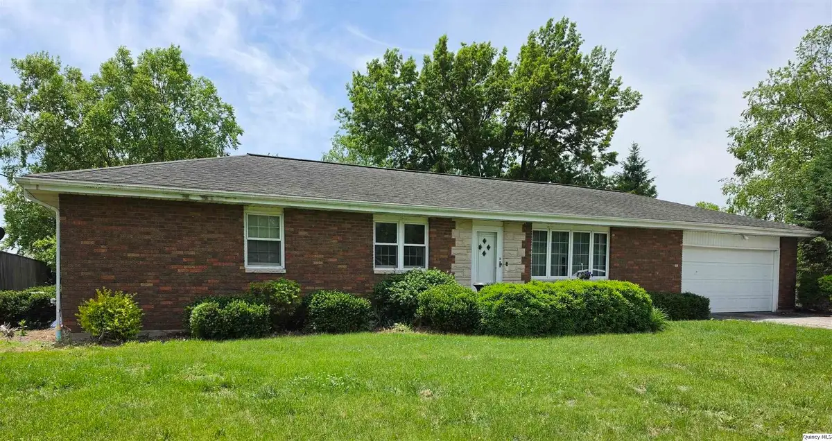 103 E Spring St., Camp Point, IL 62320 - #1