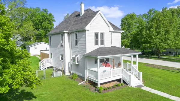 211 N Maple Street, Grant Park, IL 60940
