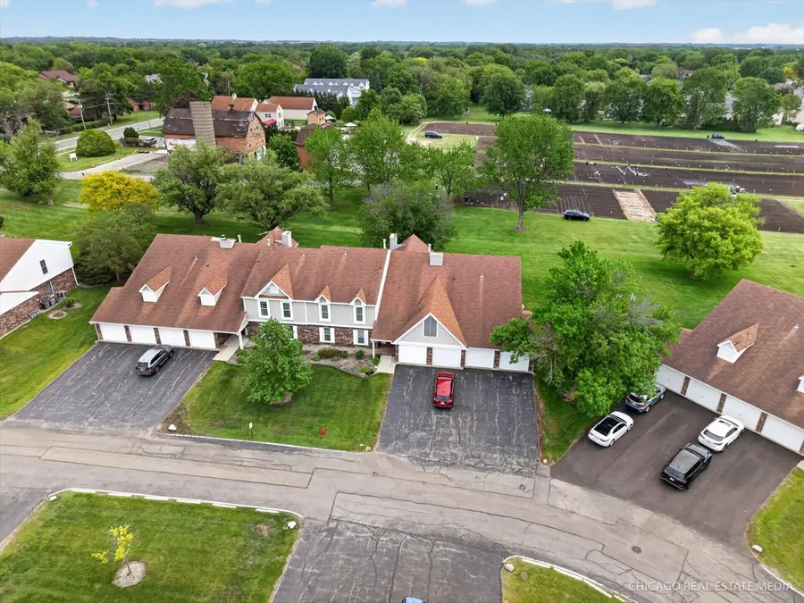 829 Chasefield Lane #1, Crystal Lake, IL 60014 - #2
