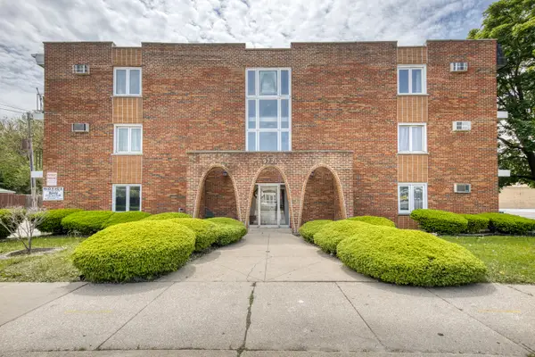 9721 S Cicero Avenue #1C, Oak Lawn, IL 60453