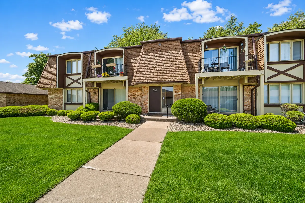 12750 Carriage Lane #C1, Crestwood, IL 60418 - #1