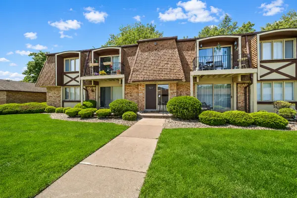 12750 Carriage Lane #C1, Crestwood, IL 60418