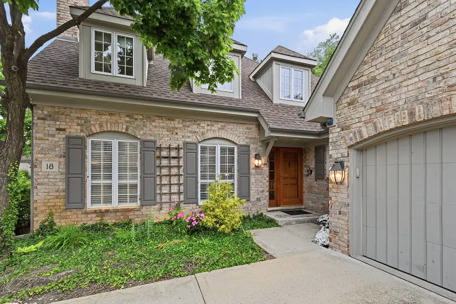 18 Tartan Ridge Road, Burr Ridge, IL 60527 - #2