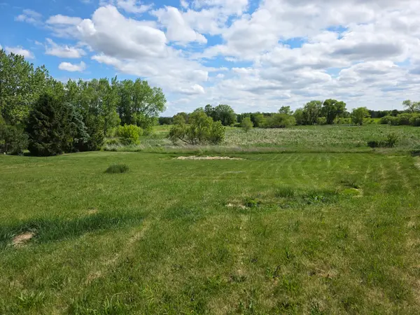 1375 Pheasant Trail, Hampshire, IL 60140