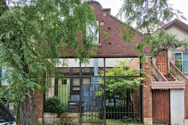 1640 W Huron Street, Chicago, IL 60622