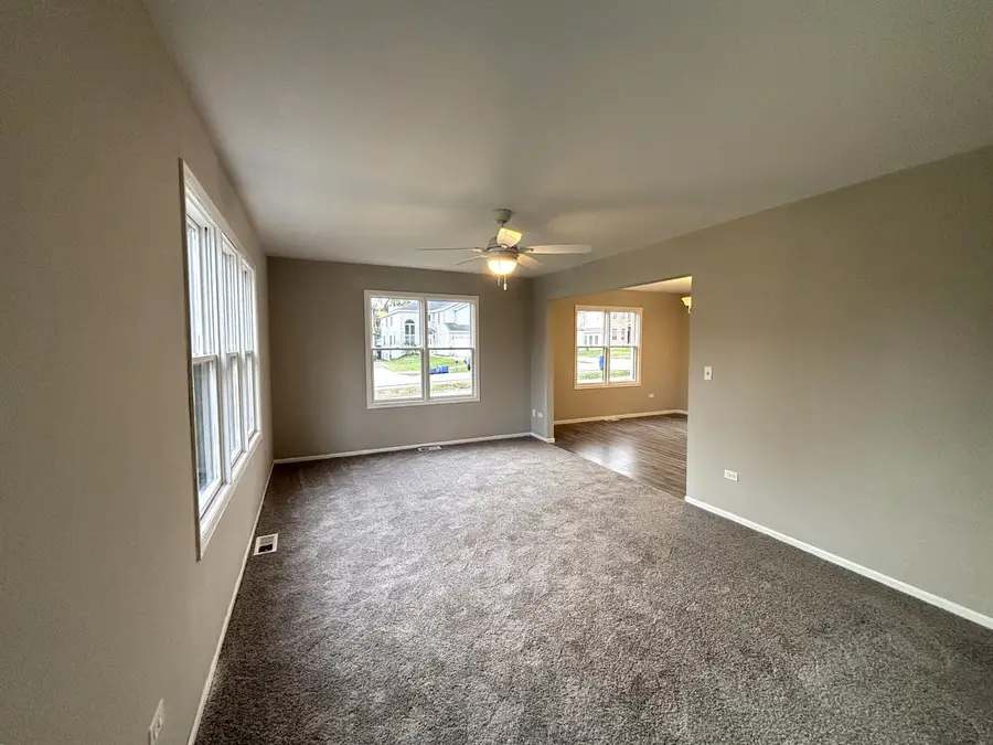 1101 N Princeton Avenue, Villa Park, IL 60181 - #2