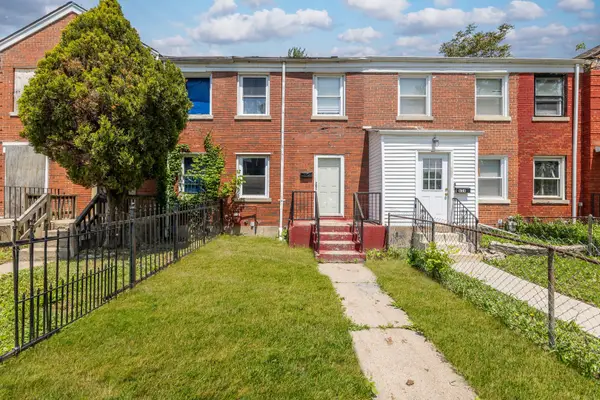 652 E 105th Place, Chicago, IL 60628