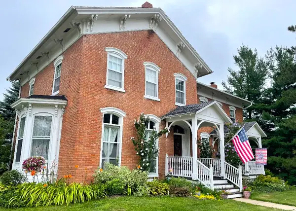 304 E Broadway, Mt. Carroll, IL 61053