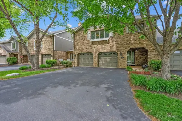 65 Country Club Drive, Bloomingdale, IL 60108