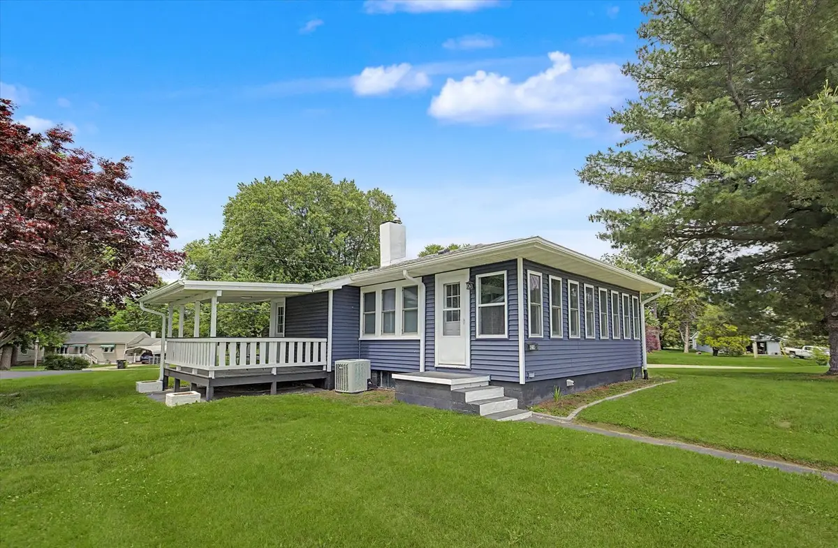 4210 E Park Lane, Decatur, IL 62521 - #1